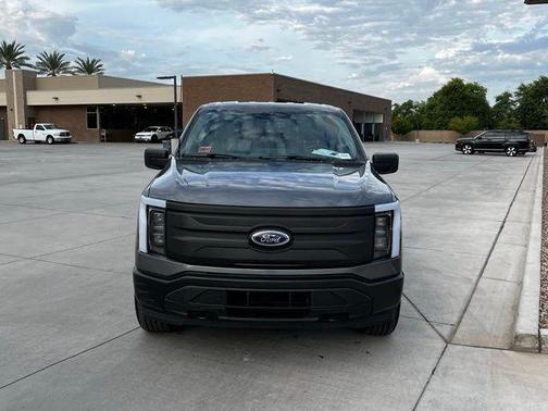 2023 Ford F-150 Lightning Pro