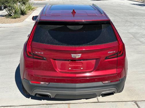 2019 Cadillac XT4 Premium Luxury