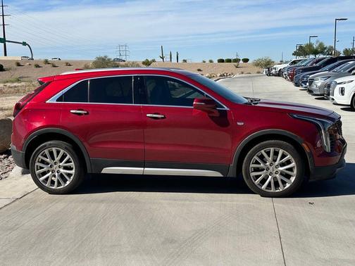 2019 Cadillac XT4 Premium Luxury