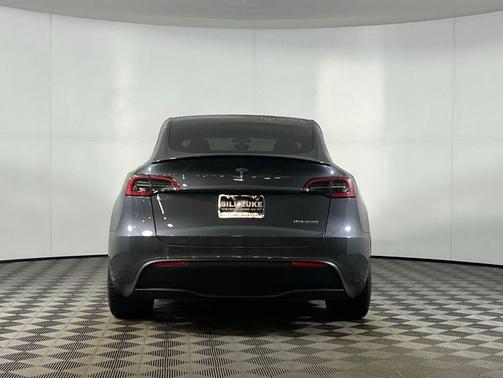 2023 Tesla Model Y Performance Dual Motor All-Wheel Drive