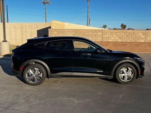 2023 Ford Mustang Mach-E Select