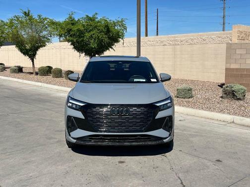 2024 Audi Q4 e-tron Sportback Premium Plus 55 quattro