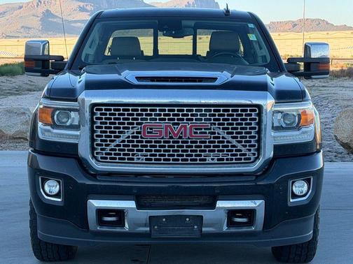 2017 GMC Sierra 3500 Denali