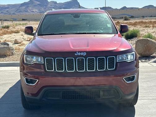 2020 Jeep Grand Cherokee Laredo