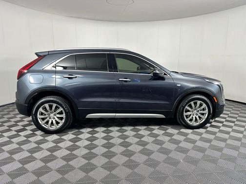 2021 Cadillac XT4 Premium Luxury