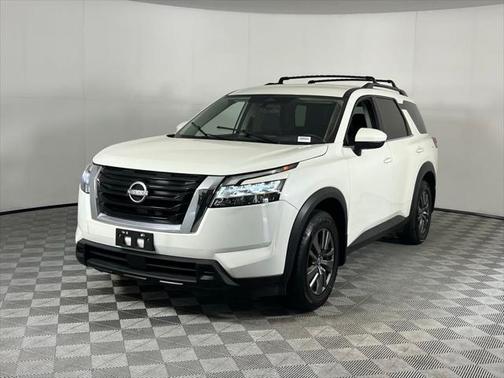 2022 Nissan Pathfinder SV 2WD