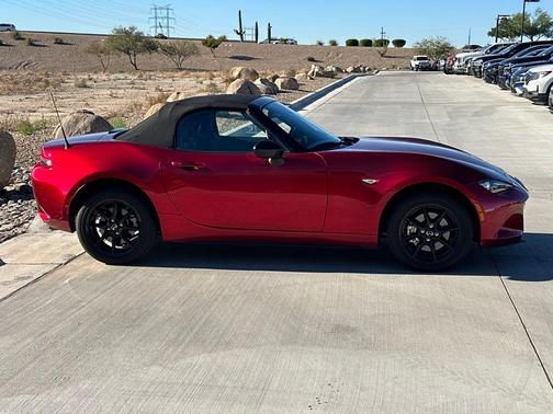 2022 Mazda MX-5 Miata Sport