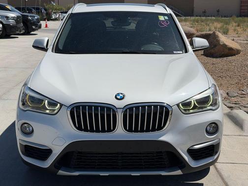 White Metallic 2017 BMW X1 xDrive 28i