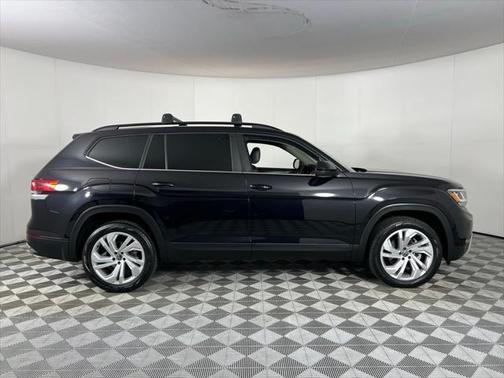 2022 Volkswagen Atlas 3.6L SE w/Technology