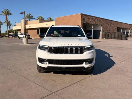 Bright White Clearcoat 2025 Jeep Wagoneer 4x4