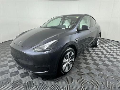 2024 Tesla Model Y Long Range Dual Motor All-Wheel Drive