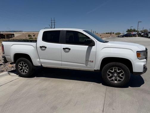 Summit White 2021 GMC Canyon AT4