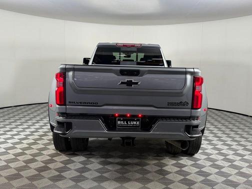 Sterling Grey Metallic 2024 Chevrolet Silverado 3500 High Country