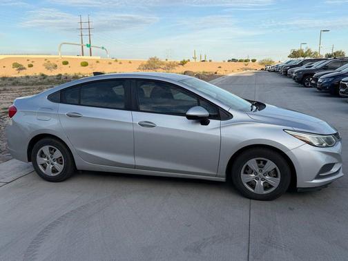 2017 Chevrolet Cruze LS