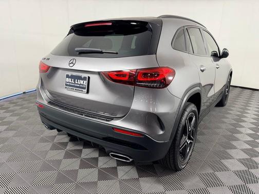 Mountain Grey Metallic 2023 Mercedes-Benz GLA 250 Base