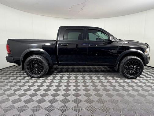 2019 RAM 1500 Classic Warlock Crew Cab 4x4 5'7' Box