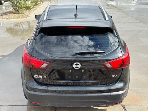 2018 Nissan Rogue Sport SV