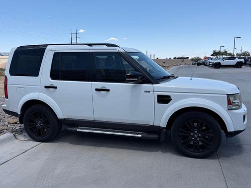 Fuji White 2014 Land Rover LR4 Base