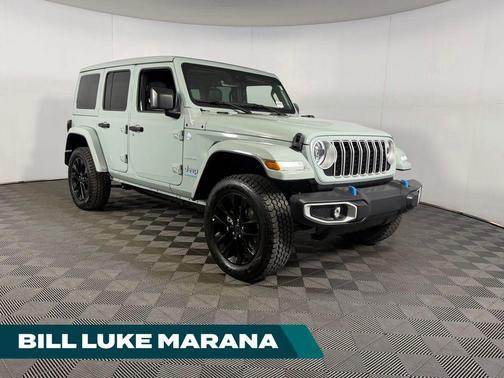 Earl Clearcoat 2024 Jeep Wrangler 4xe Sahara