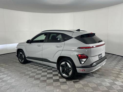 2024 Hyundai KONA EV SEL