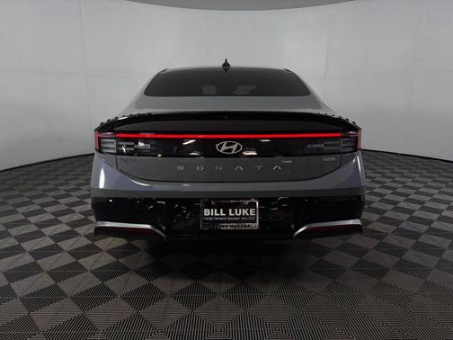 2025 Hyundai SONATA Hybrid SE