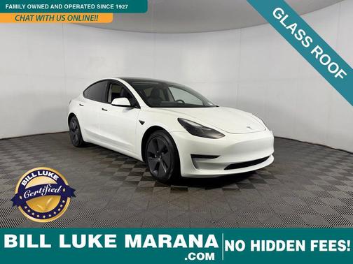 Pearl White Multi-Coat 2023 Tesla Model 3 Standard Range