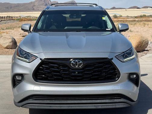 Celestial Silver Metallic 2023 Toyota Highlander Limited