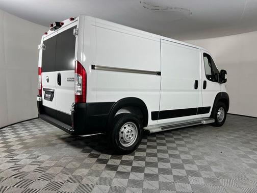 2023 RAM ProMaster 2500 Base