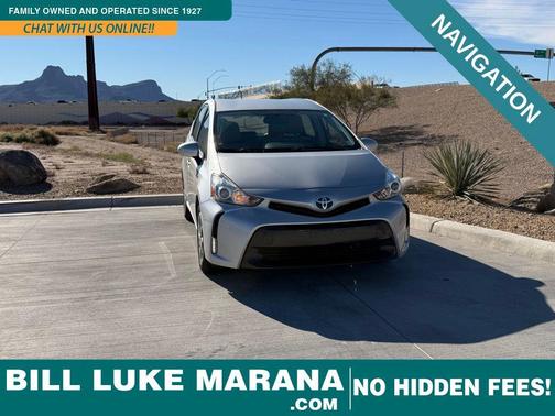 2017 Toyota Prius v Five