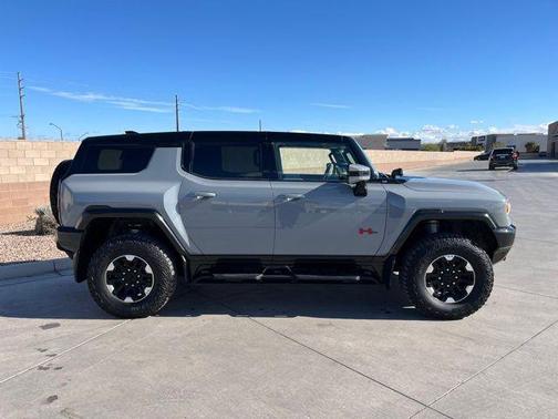 2025 GMC HUMMER EV SUV 3X