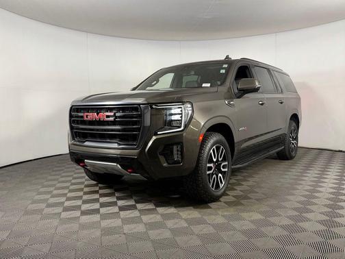 2021 GMC Yukon XL AT4