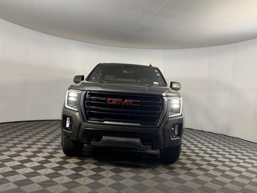 2021 GMC Yukon XL AT4