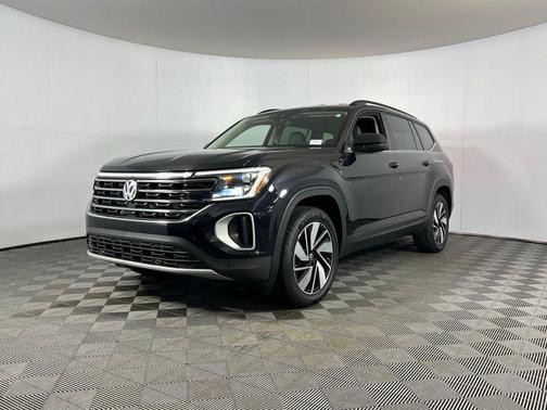 2024 Volkswagen Atlas 2.0T SE w/Technology 4MOTION