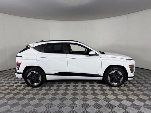 Atlas White 2024 Hyundai KONA EV Limited