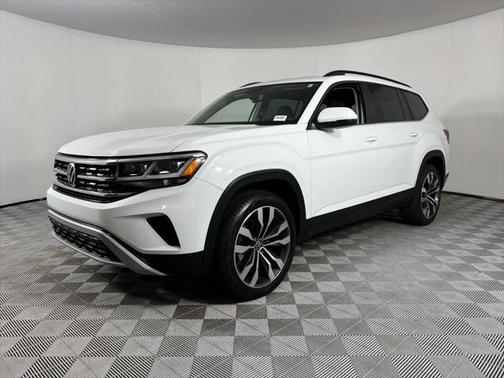 2022 Volkswagen Atlas 3.6L SE w/Technology