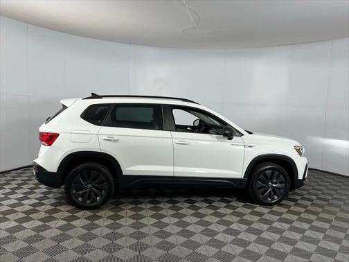 2022 Volkswagen Taos 1.5T S