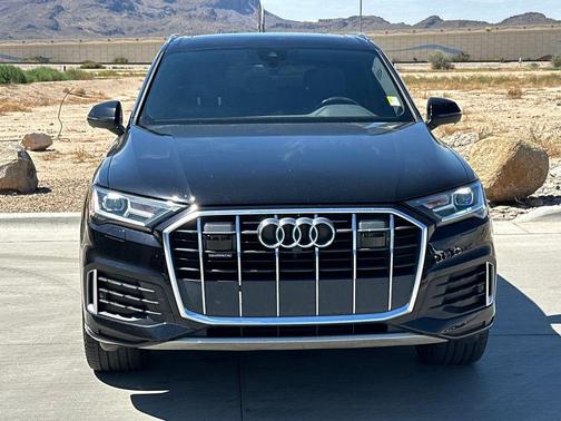 2021 Audi Q7 45 Premium Plus