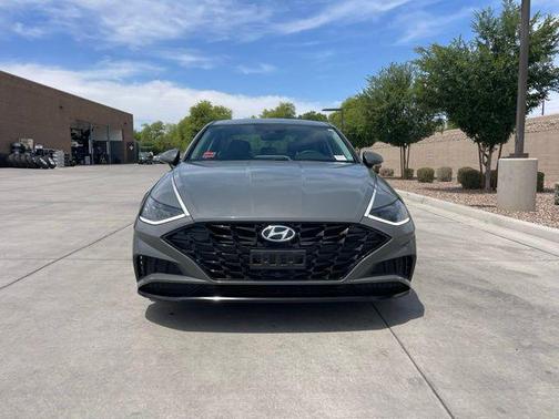 2022 Hyundai SONATA SEL