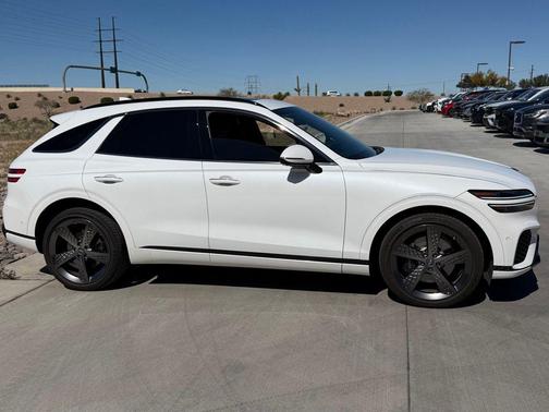 2025 Genesis GV70 2.5T AWD