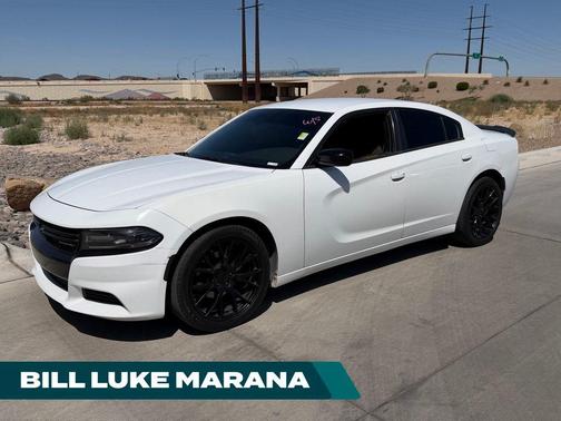 White Knuckle Clearcoat 2017 Dodge Charger SE