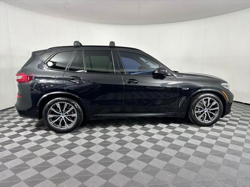 2022 BMW X5 PHEV xDrive45e