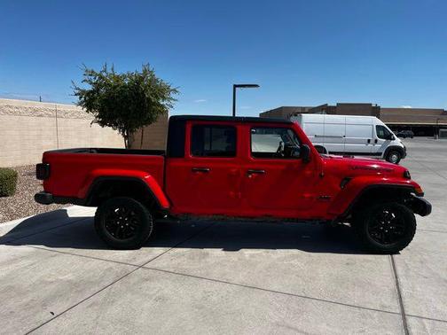 2022 Jeep Gladiator Altitude 4x4