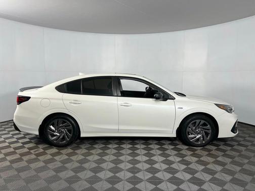 2023 Subaru Legacy Sport
