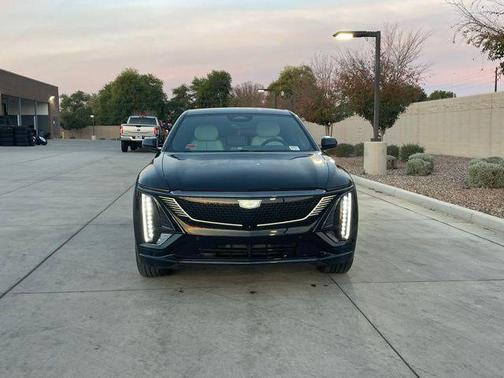 2024 Cadillac LYRIQ Sport