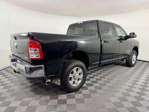 2020 RAM 2500 Big Horn Crew Cab 4X4 6'4' Box