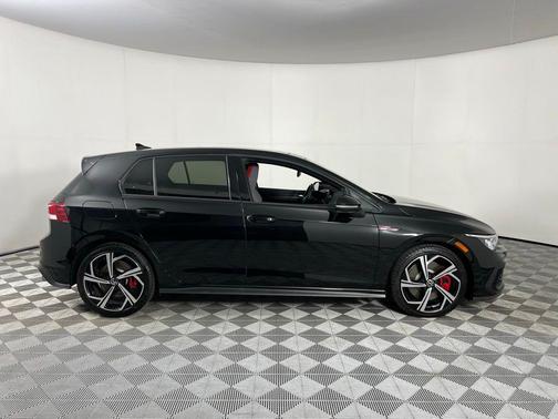 2024 Volkswagen Golf GTI 2.0T SE DSG
