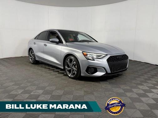 Florett Silver Metallic 2023 Audi A3 Premium