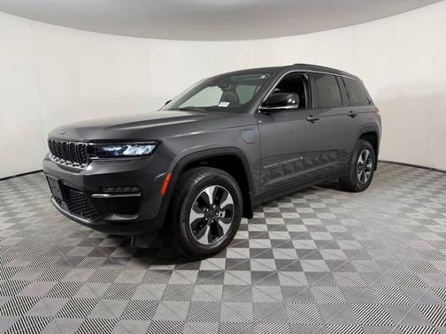 Baltic Gray Metallic Clearcoat 2024 Jeep Grand Cherokee 4xe Base