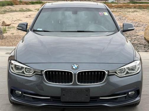 2018 BMW 330 xDrive