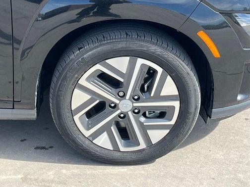 2023 Hyundai KONA EV SE